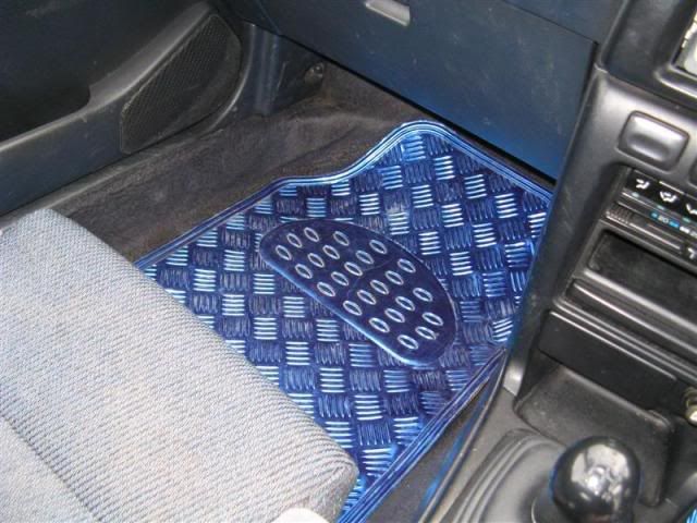 2009_11_14mycar007Medium.jpg