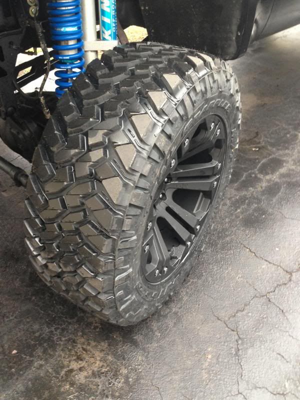 I hate to ask but would like pics of trucks running wide street tires