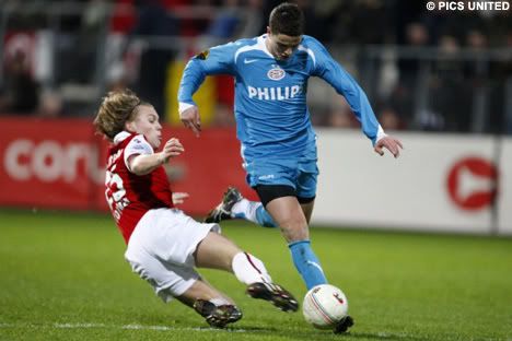 Afellay marcou pelo PSV