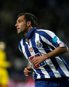 Mariano Gonzalez fez a sua estreia a marcar pelo Porto e em Portugal
