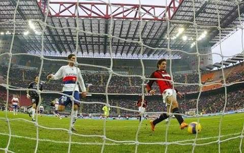 Alexandre Pato marcou golos do Milan sobre o Genova