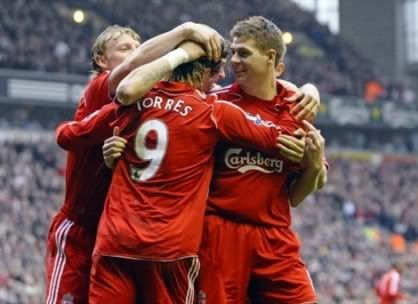Fernando Torres voltou a marcar na vitoria do Liverpool
