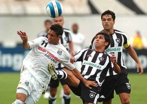 Santos venceu o invicto Botafogo