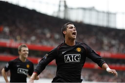 Cristiano Ronaldo marcou o segundo golo do United, mas insuficiente para vencerem