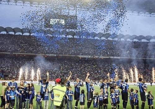Inter festejou com os seus adeptos o recente Scudetto