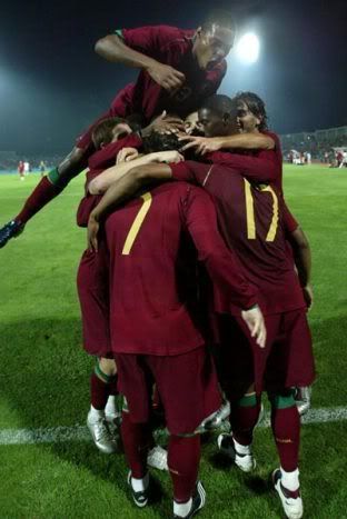 Sub-21 portugueses estiveram em excelente plano e golearam por 4-0 Montenegro