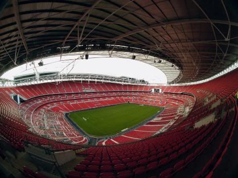 Estádio do Wembley - Pronto para os adeptos do Futebol e para os melhores concertos