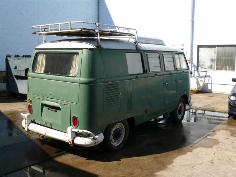 http://i120.photobucket.com/albums/o171/esevwbits/Splitty/P1020751Large.jpg