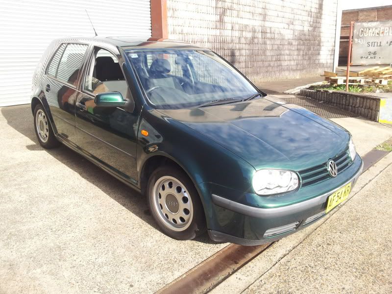 http://i120.photobucket.com/albums/o171/esevwbits/golf%204_zpssxy1k6sr.jpg