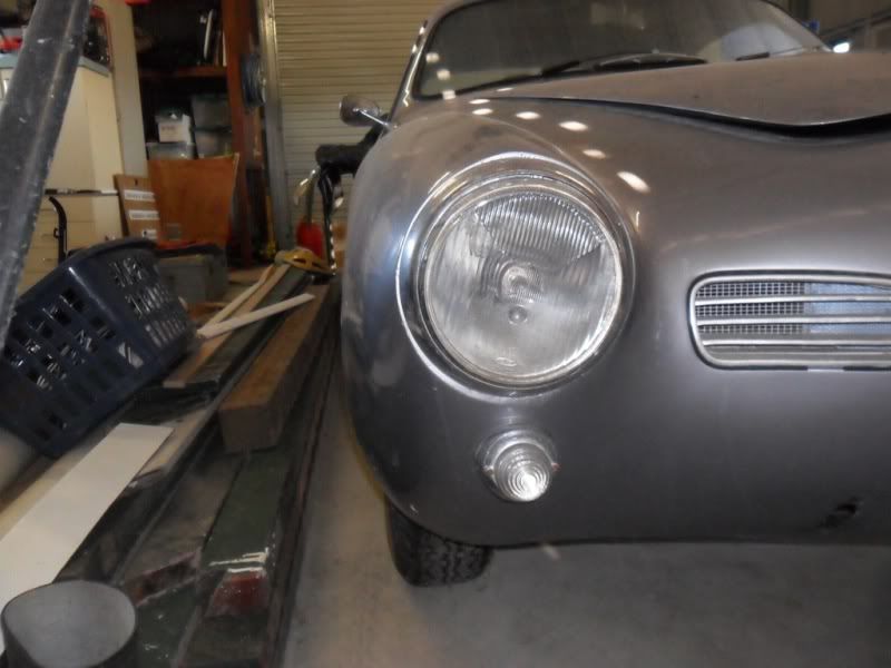 http://i120.photobucket.com/albums/o171/esevwbits/karmann%20silver/karman2004.jpg