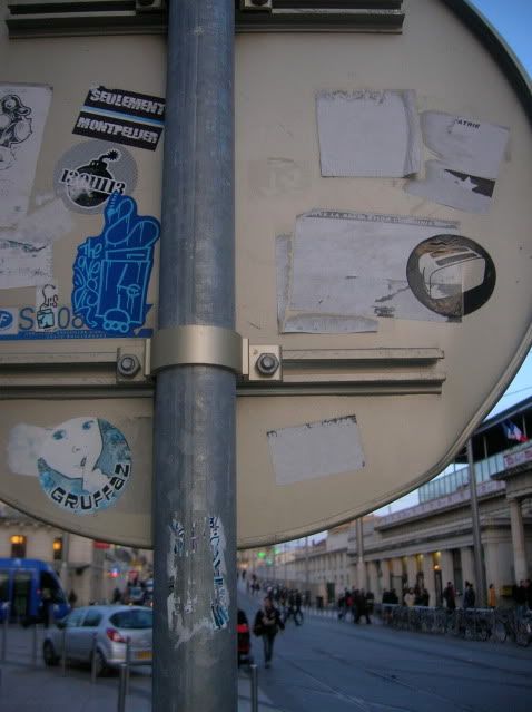 Vis vinyl sticker