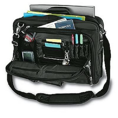 Cheap Deals on Kensington Contour Roller Laptop Case   Bag     29 99 Delivered