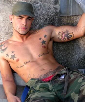 gotta love a hot guy with tattoos.hhhmmmmmmmmmmmm