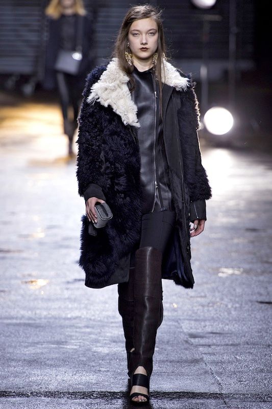 photo phillip-lim-rtw-fw2013-runway-39_185732985834_zps1f59a544.jpg