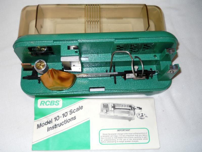RCBS Model 1010 Reloading Scale Complete With Instructions and Original Box