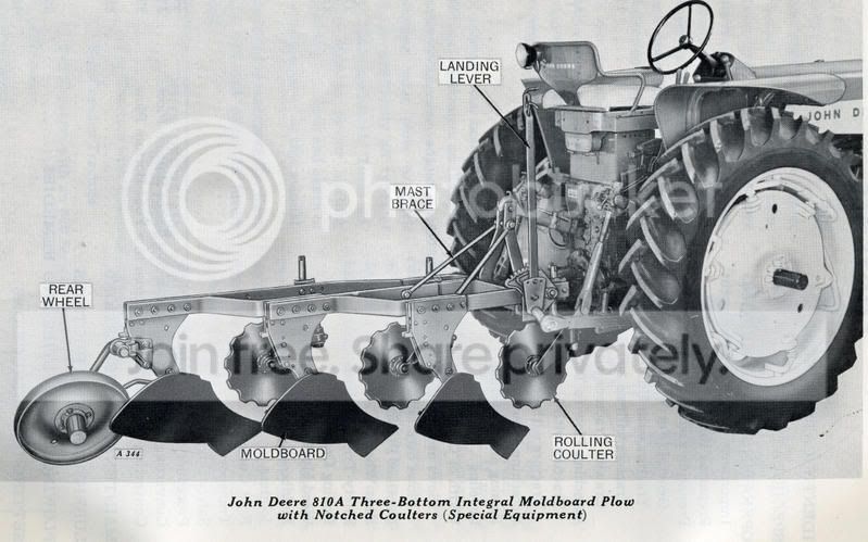 810Aplow3Bot0215.jpg